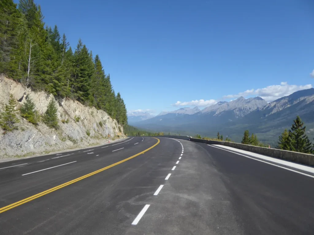 kootenay national park vs yoho national park